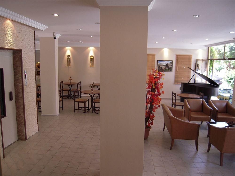 Kleopatra Carina Hotel4