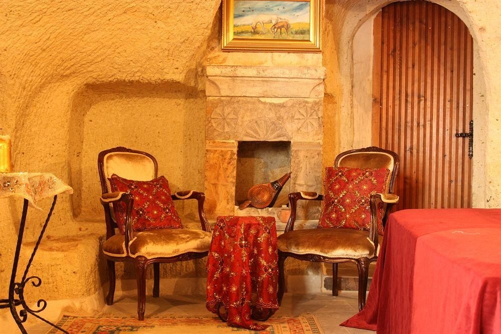 Cave Art Hotel0