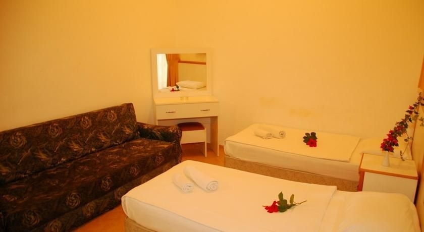 GREEN HOUSE APART HOTEL1