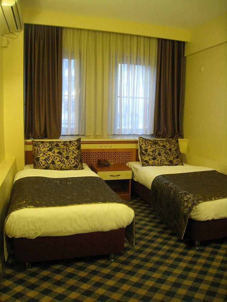 City Otel0
