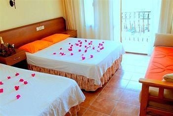 Magic Tulip Hotel2