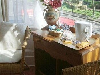 Airedale Guest House2