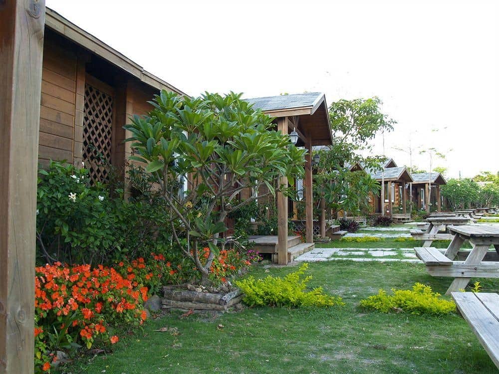 KenTing Stony Brook Nature Farm KenTing Stony Brook Nature Farm