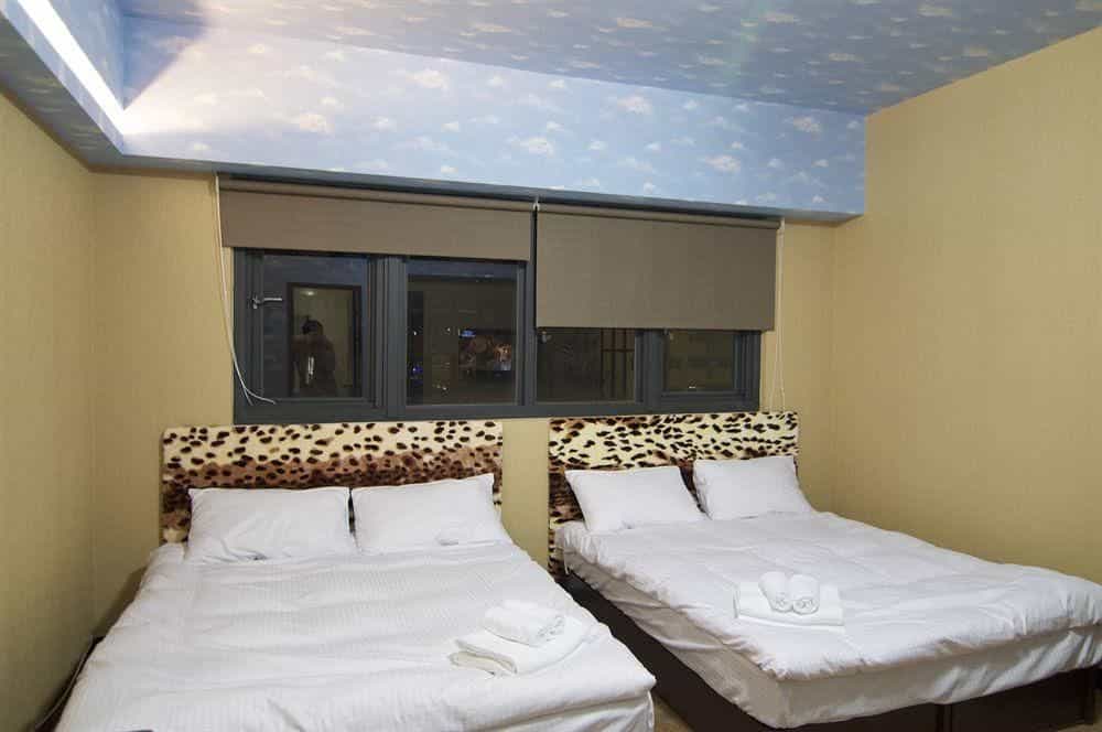 Taichung calfhouse Taichung calfhouse