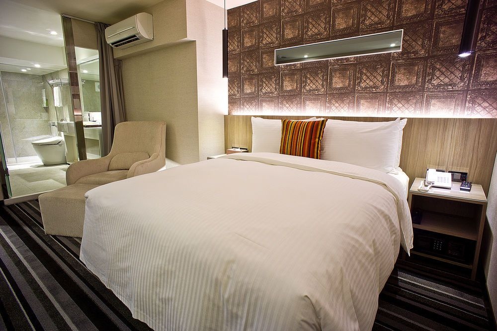 Urban Chic Inn3