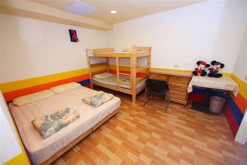 Holo hostel Holo hostel