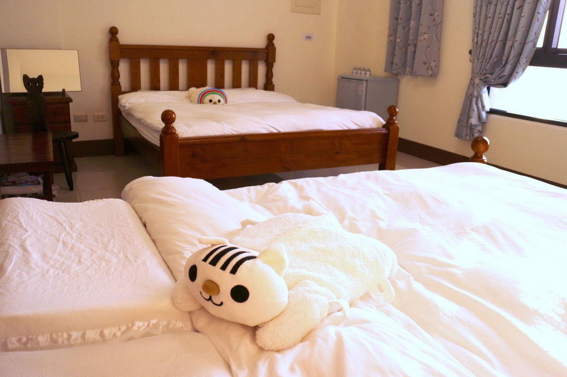 PHD's Guest House II4