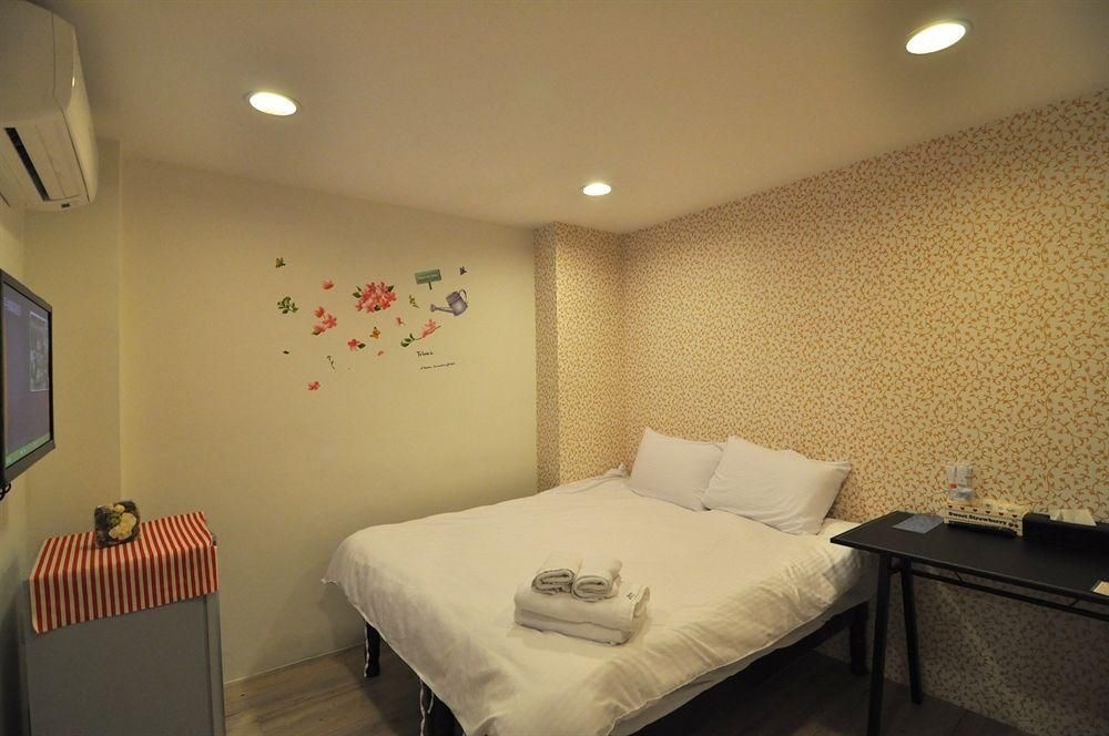 Fengjia Happy Play hostel4