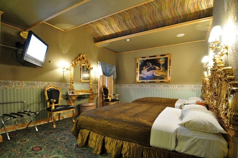โรงแรมเคโอเอฟ (KOF Hotel)0
