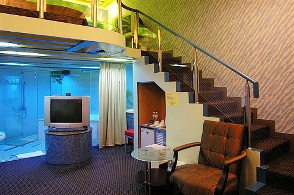 โรงแรมเคโอเอฟ (KOF Hotel)2