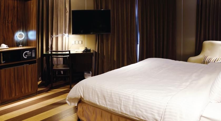 โรงแรมรีแลกซ์ (Hotel Relax)2