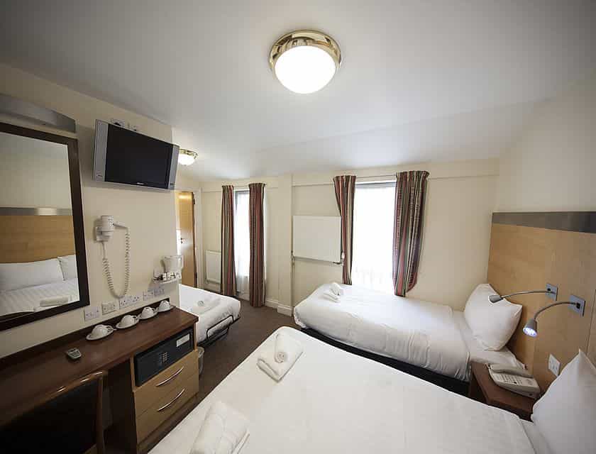 BELGRAVE HOTEL BELGRAVE HOTEL