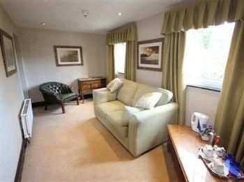 The Three Acres Inn & Restaurant1