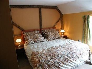 โรงแรมเซอร์อัลเฟรด มันนิงส์ (Sir Alfred Munnings Hotel)2
