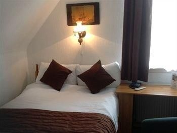 Aberthaw House Hotel1