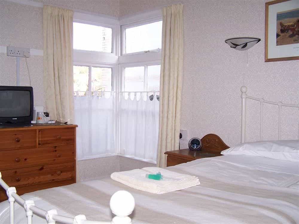 Rainbow Ridge Guest House Rainbow Ridge Guest House