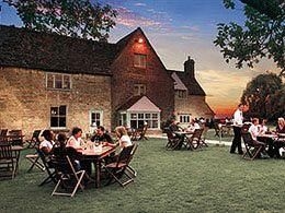 เดอะ โอลด์ ลอดจ์ (The Old Lodge)4
