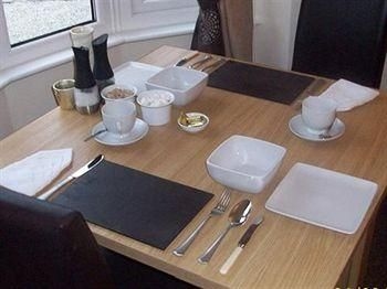 Penarth Guest House0