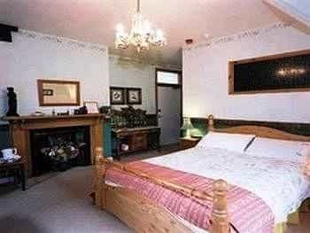 Elm Crest Guest House Elm Crest Guest House