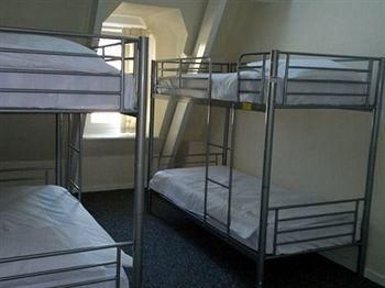 Heroes Hotel - Hostel1
