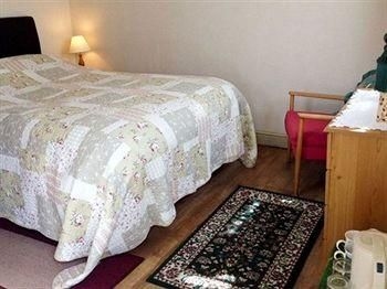 แมนเนอร์ ฟาร์ม เบด แอนด์ เบรคฟาสต์ (Manor Farm Bed and Breakfast)3