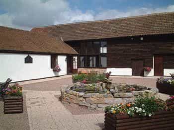 The Dark Barn Lodge - Guest House The Dark Barn Lodge - Guest House