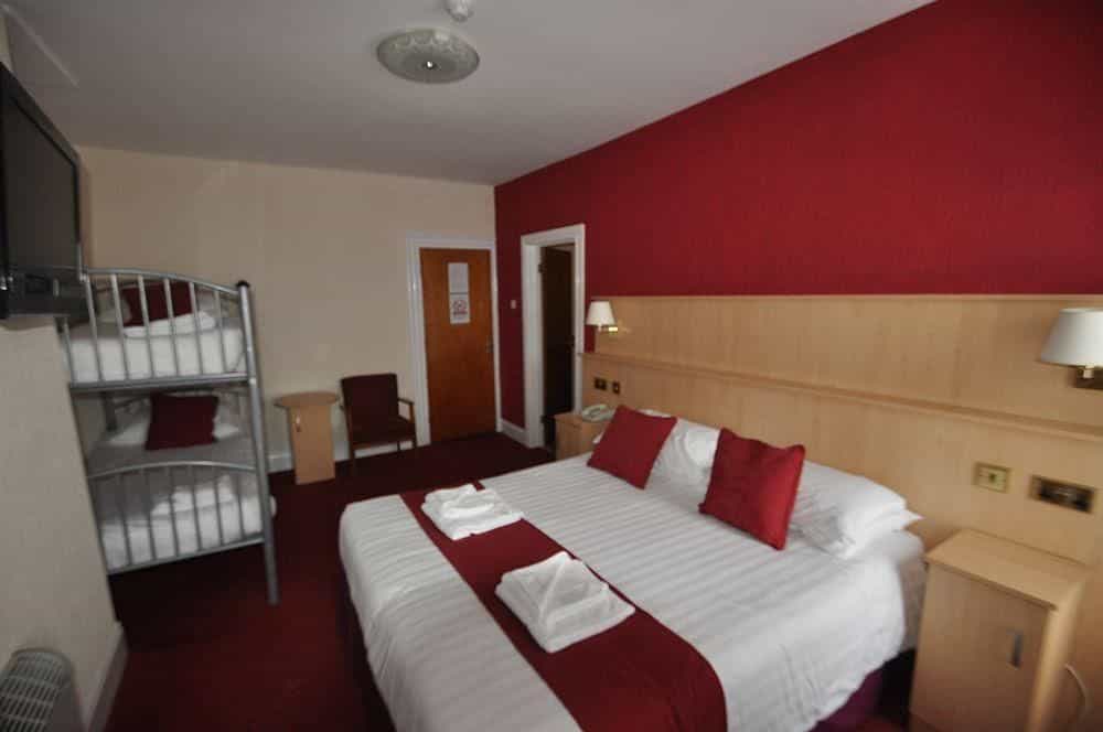 The Port Hotel The Port Hotel