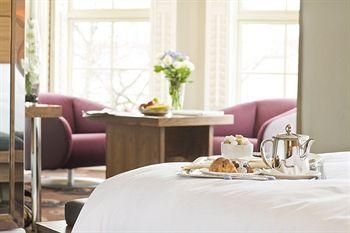 Dukes at Queens Boutique Hotel1