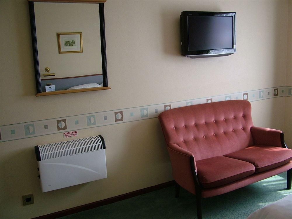 เรดวิงส์ ลอดจ์ ซอว์ทรี ฮันติงดอน (Redwings Lodge Sawtry Huntingdon)0