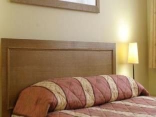 Broughton Hotel2