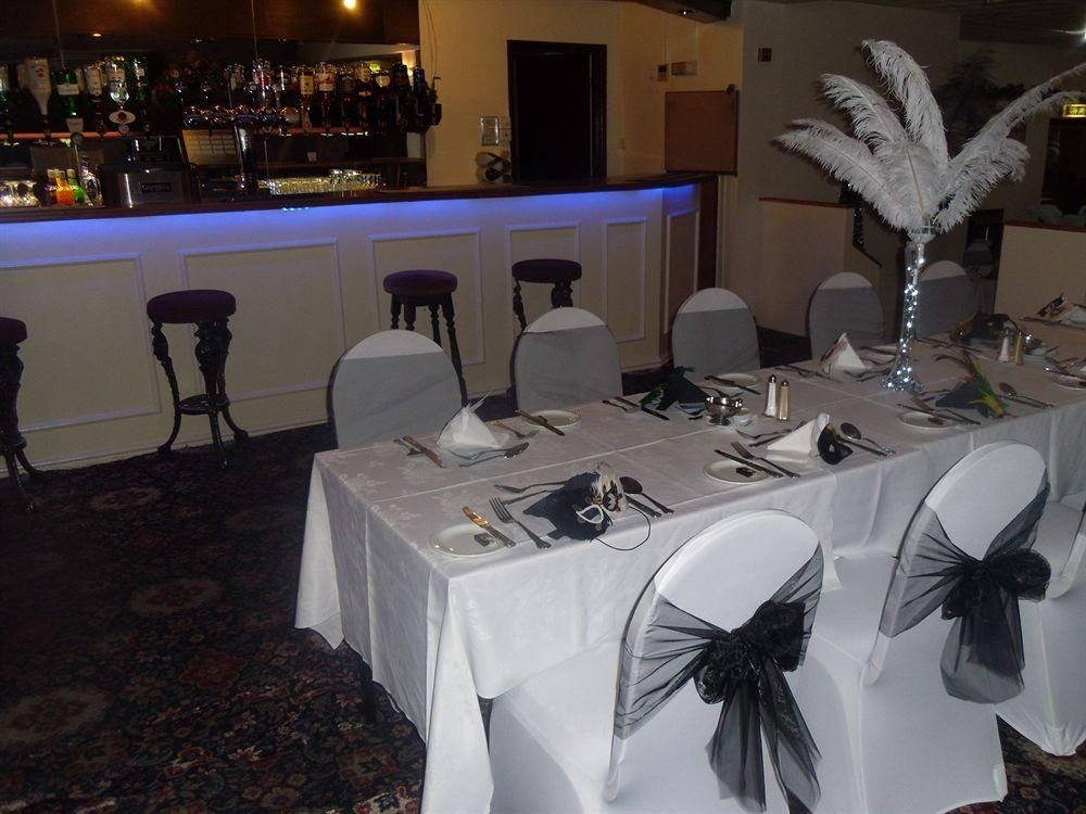Waverley Hotel4