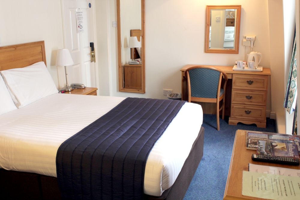 Discovery Inn Hotel0