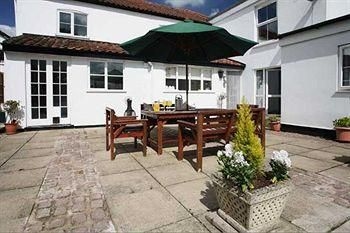 St. Edmundsbury Bed and Breakfast2
