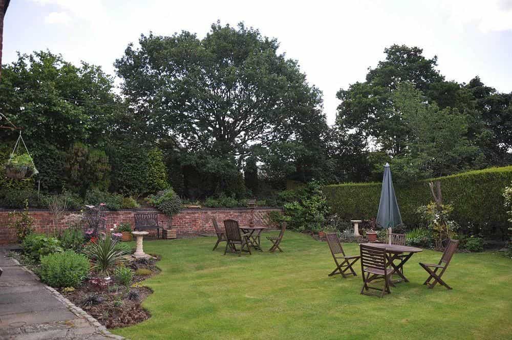 The Hinton Guest House