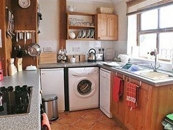 Bronhaul Farm Cottages3