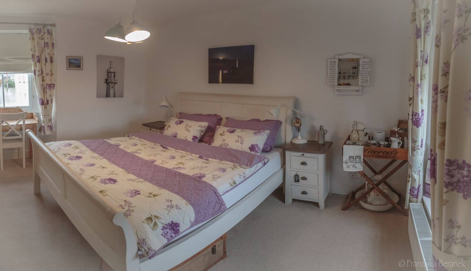 Stone's Throw Cottage Stone's Throw Cottage