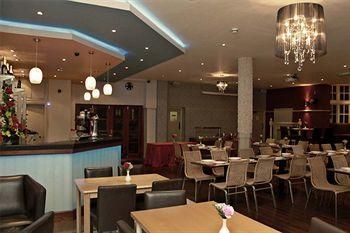 Rising Sun Hotel2