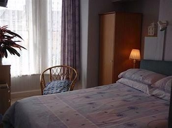 Old Pier Guest House4