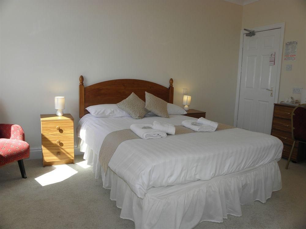 Mars Hotel Seaview Blackpool by OYO4