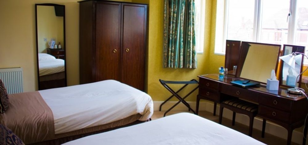 Beverley Hotel0