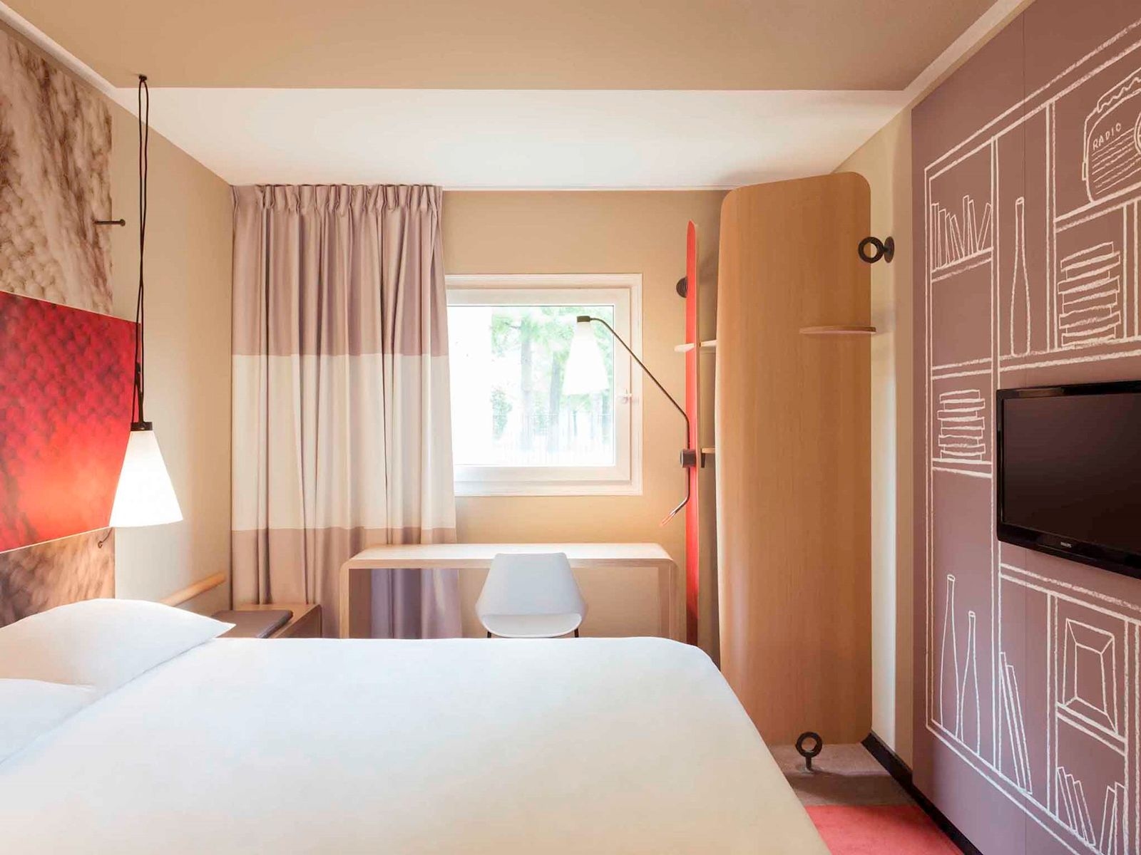 Ibis London Docklands1