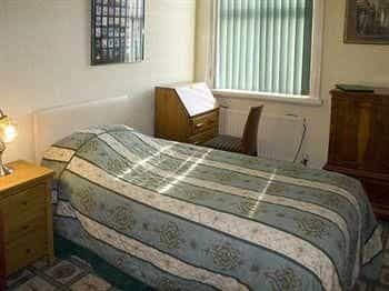 New Beehive Inn - Guest House New Beehive Inn - Guest House