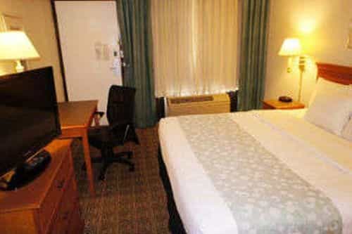 La Quinta Inn Bristol La Quinta Inn Bristol