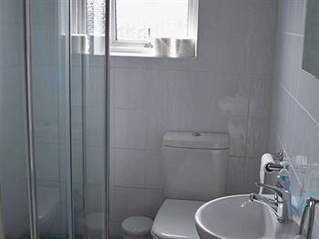 Windermere Guest House2
