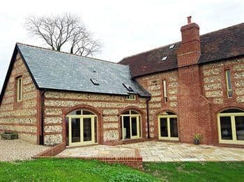 Lodge Farmhouse Bed & Breakfast Lodge Farmhouse Bed & Breakfast