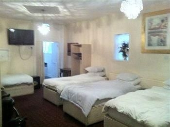 Alfies Hotel1