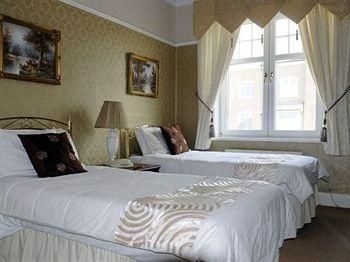 Calder House Hotel4