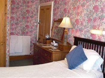 Strathmore Lawn East - Guest house Strathmore Lawn East - Guest house
