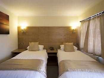 Royal Hotel2