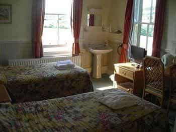 Hadrian Hotel - Inn